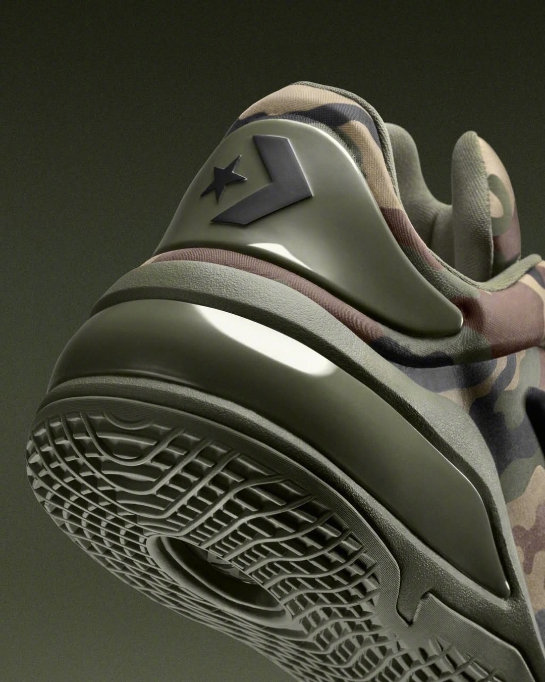 Converse 正式发布 “Echo” SHAI 001——该鞋款的首款满印配