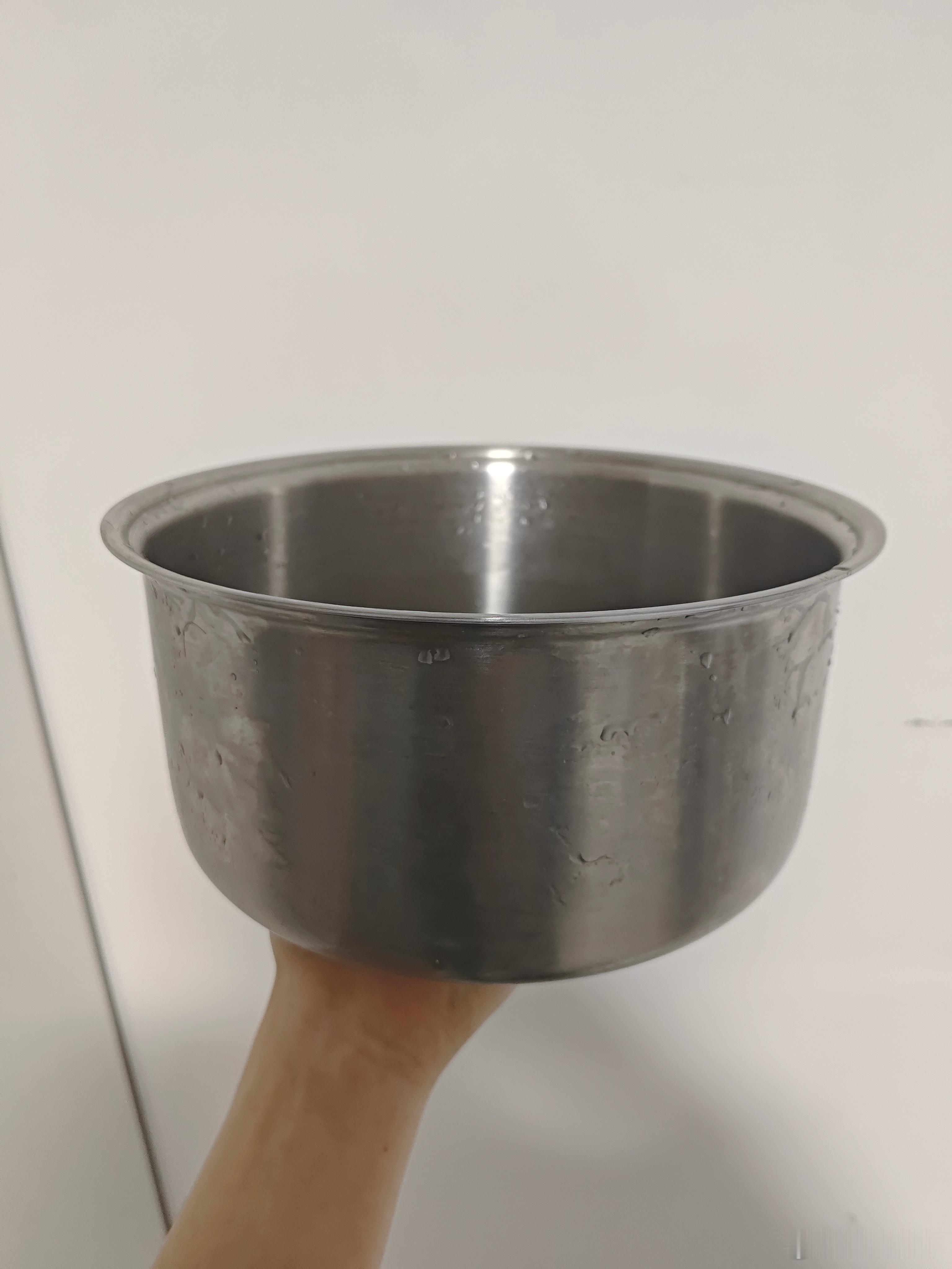 之前我电饭煲内胆不粘涂层稍微掉一点我就换，有点略微强迫，最后换太多，内胆钱都够买
