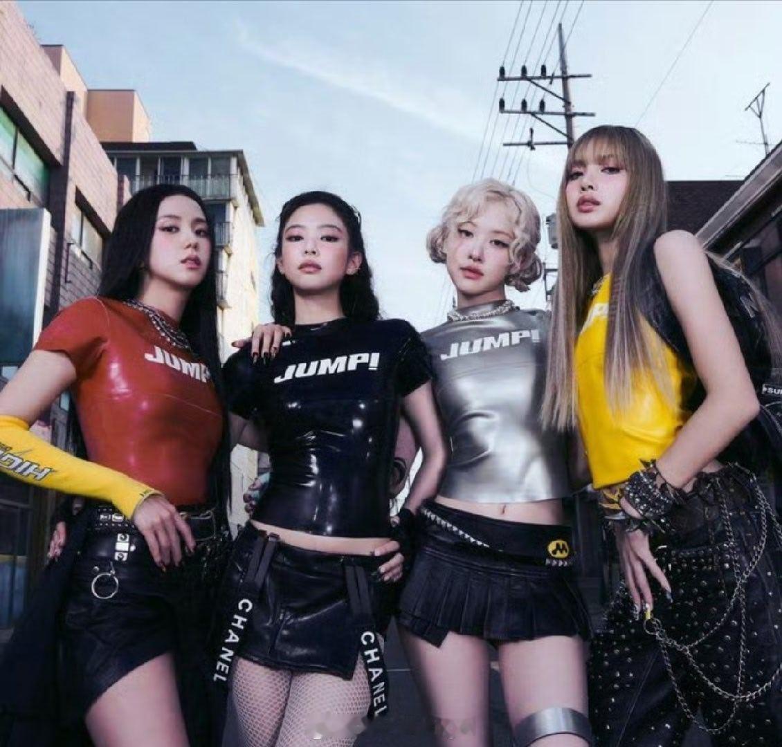 BLACKPINK和aespa两大女团你更喜欢哪个组合 