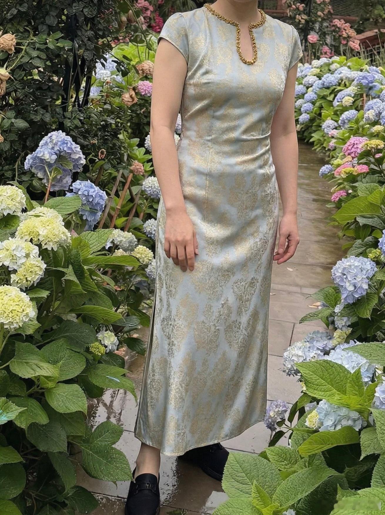 我的AI时装秀旗袍穿搭分享借助淘宝AI试衣功能，我搭建了专属国风时装秀，全程以旗