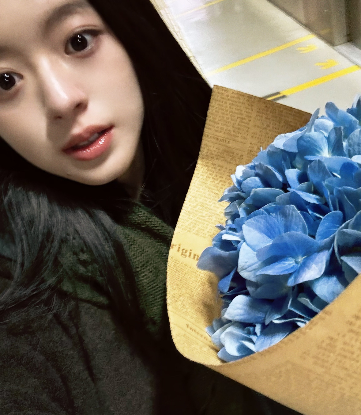 ｜ 就喜欢宝宝这样随手一拍甜甜和fafa💐一样香香嘟～