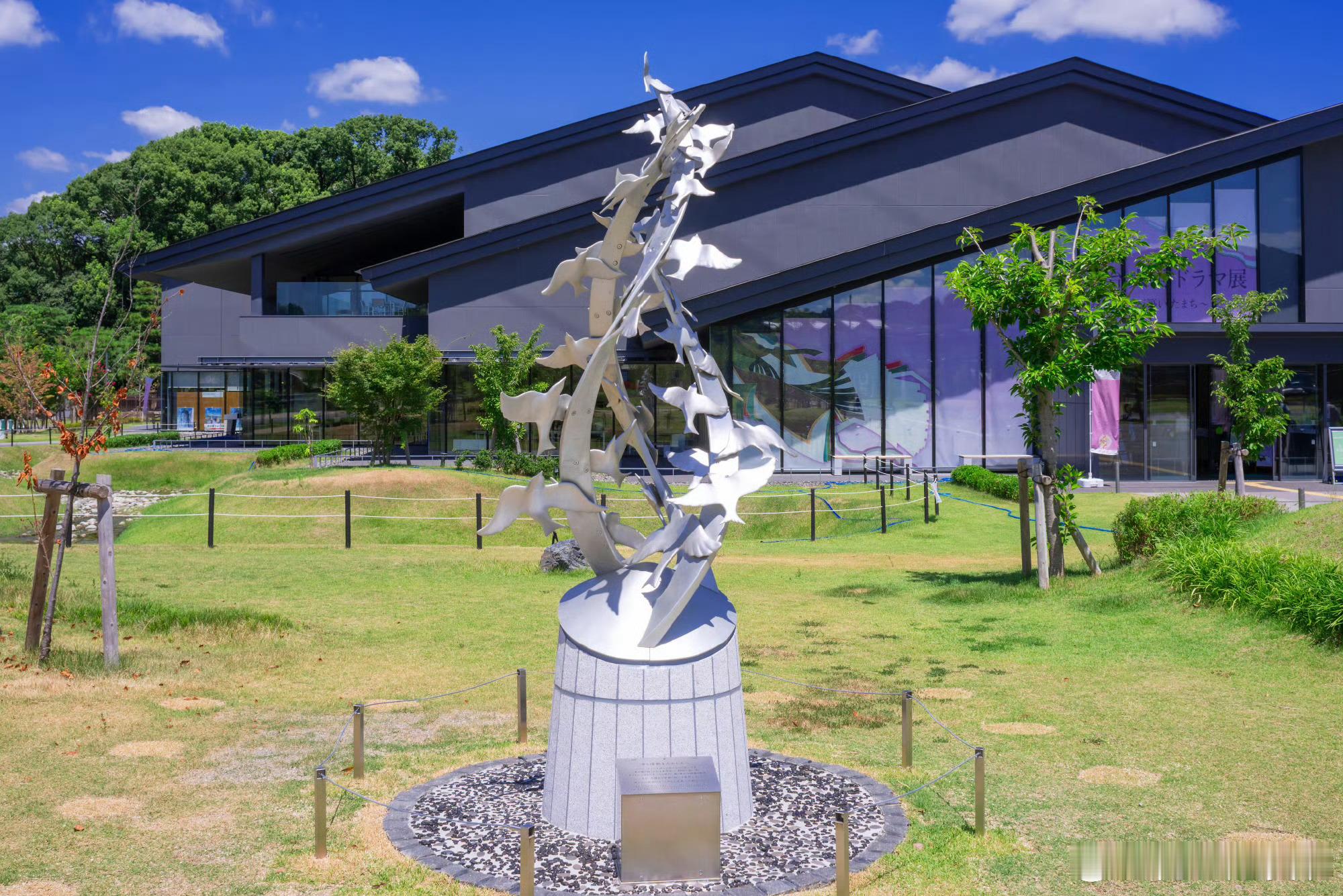京都动画纵火案7周年今天是京都动画纵火案7周年，这场大火带走了很多动画人的生命。
