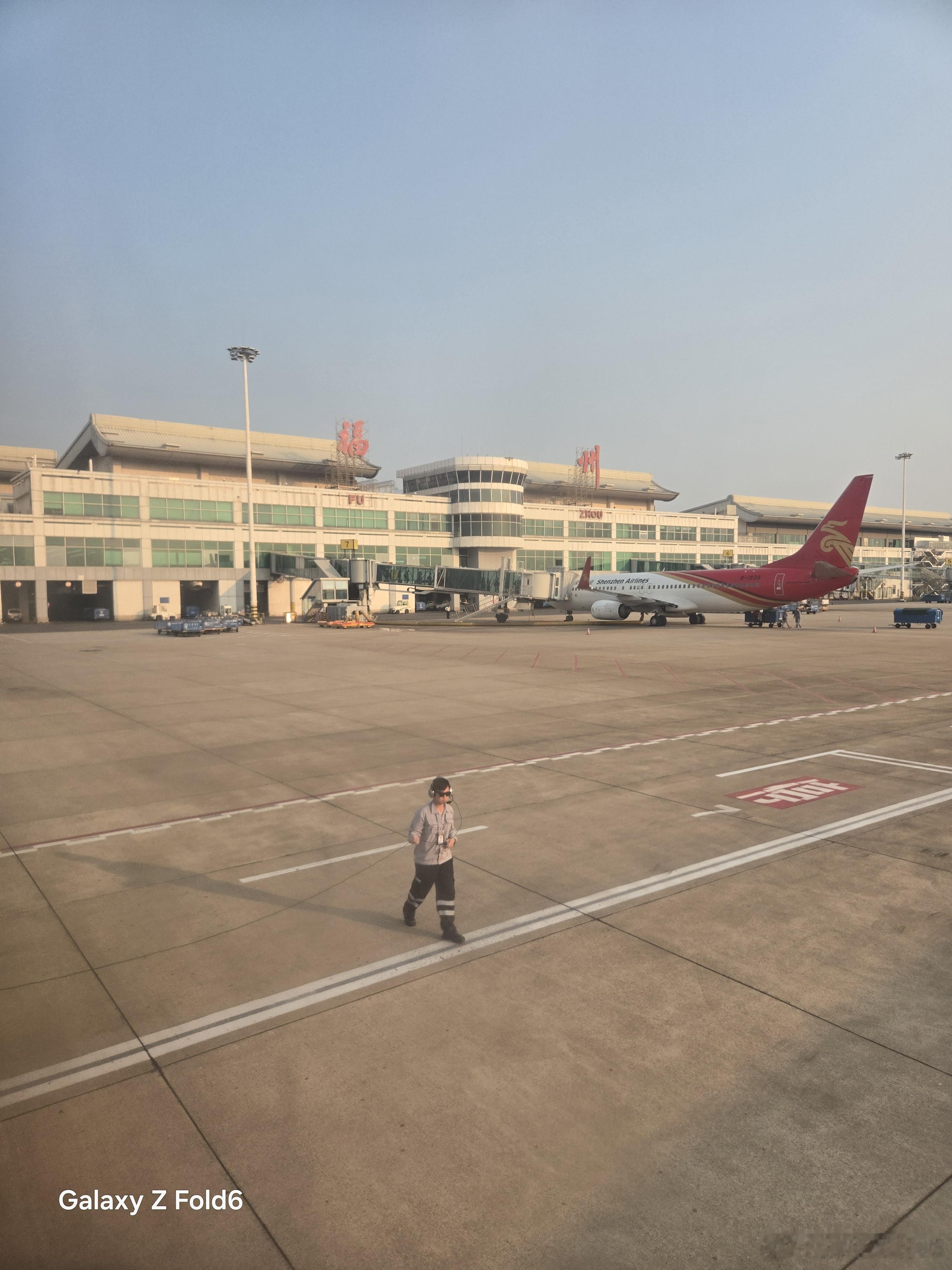 哦，对了，最近对舆论环境，尤其是汽车产业有个重要影响的外部因素是，日本国内右翼势