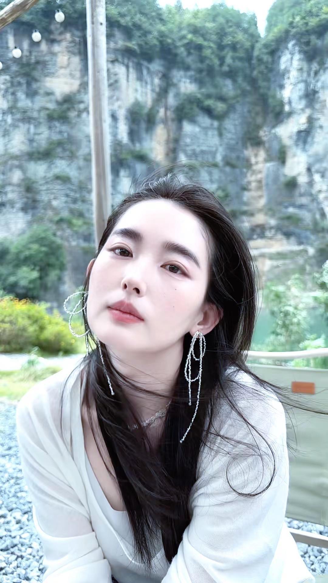 我们无法判断某个瞬间的价值直到它彻底成