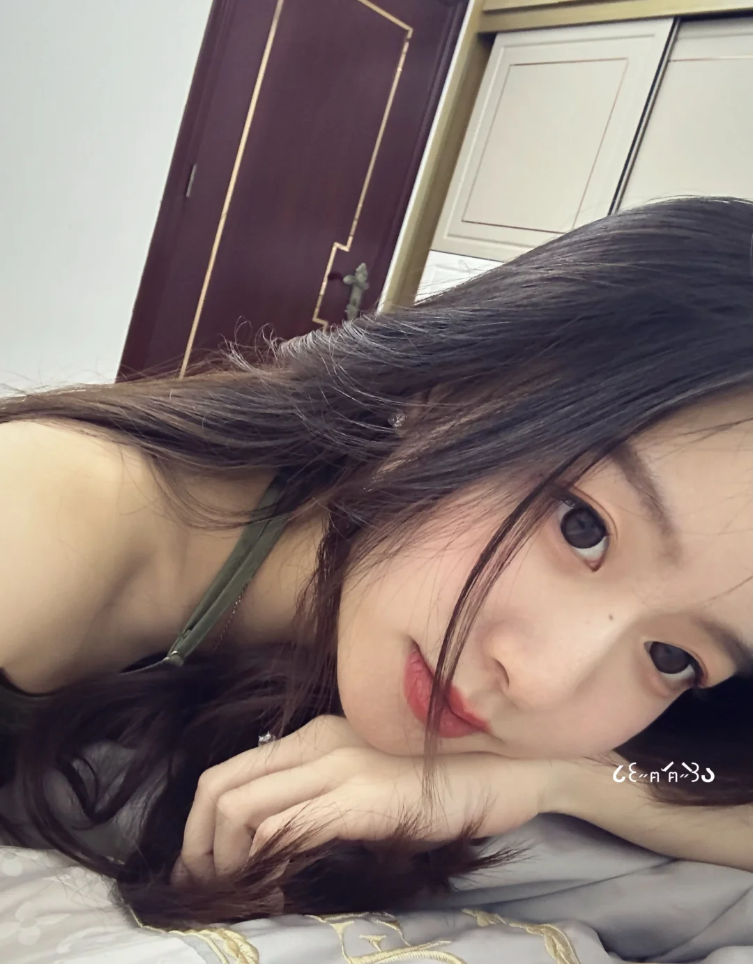 低角度自拍法🤳