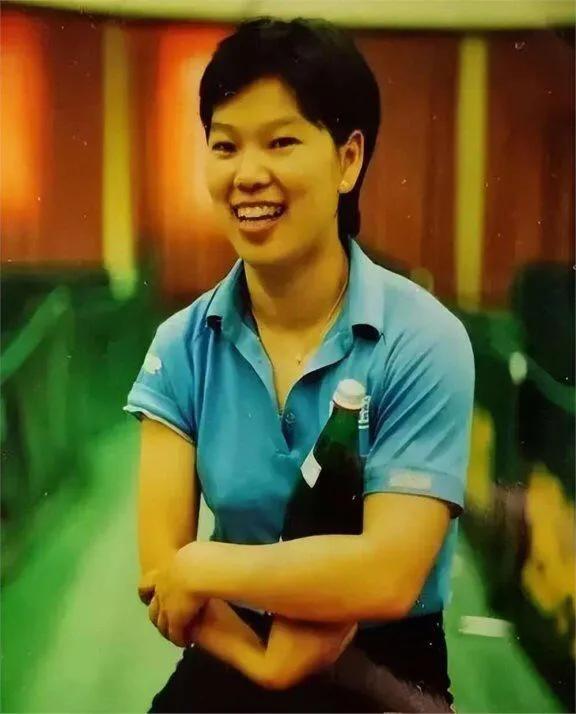 【倪夏莲】未语笑先闻。以前不认识倪夏莲，61岁还代表卢森堡打奥运会，真不错。还能