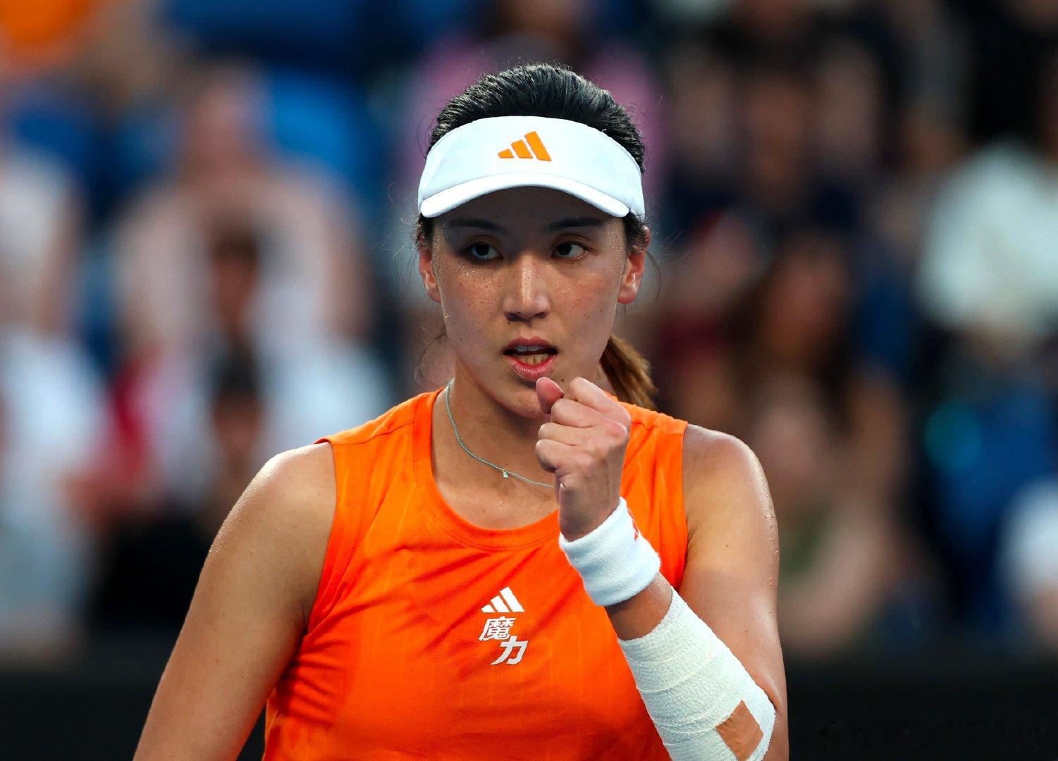 【王欣瑜收获230万奖金240积分】1月24日，澳网女单第三轮，王欣瑜直落两盘，