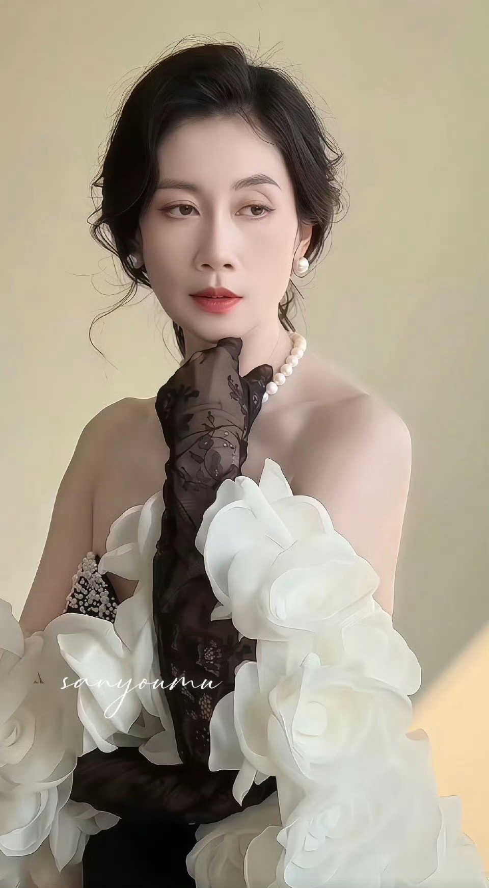 温峥嵘听劝回去拍戏了 不被看好又怎样，互相拉一把并肩前行，从被低估到逆风绽放，这