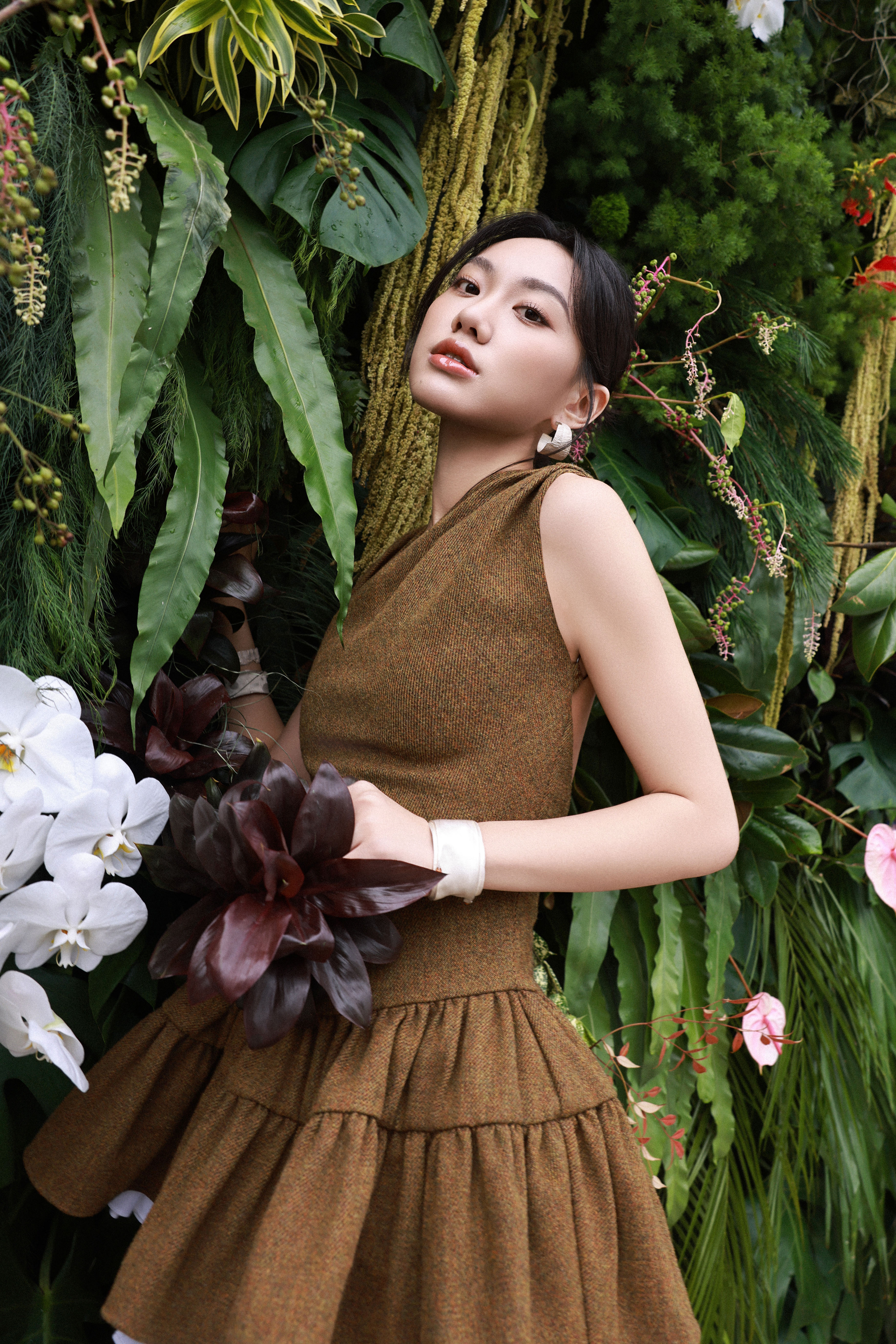 #丝绸之路国际电影节# 邹元清新电影亮相电影节，出图🈶️令人眼前一亮💡硬照有