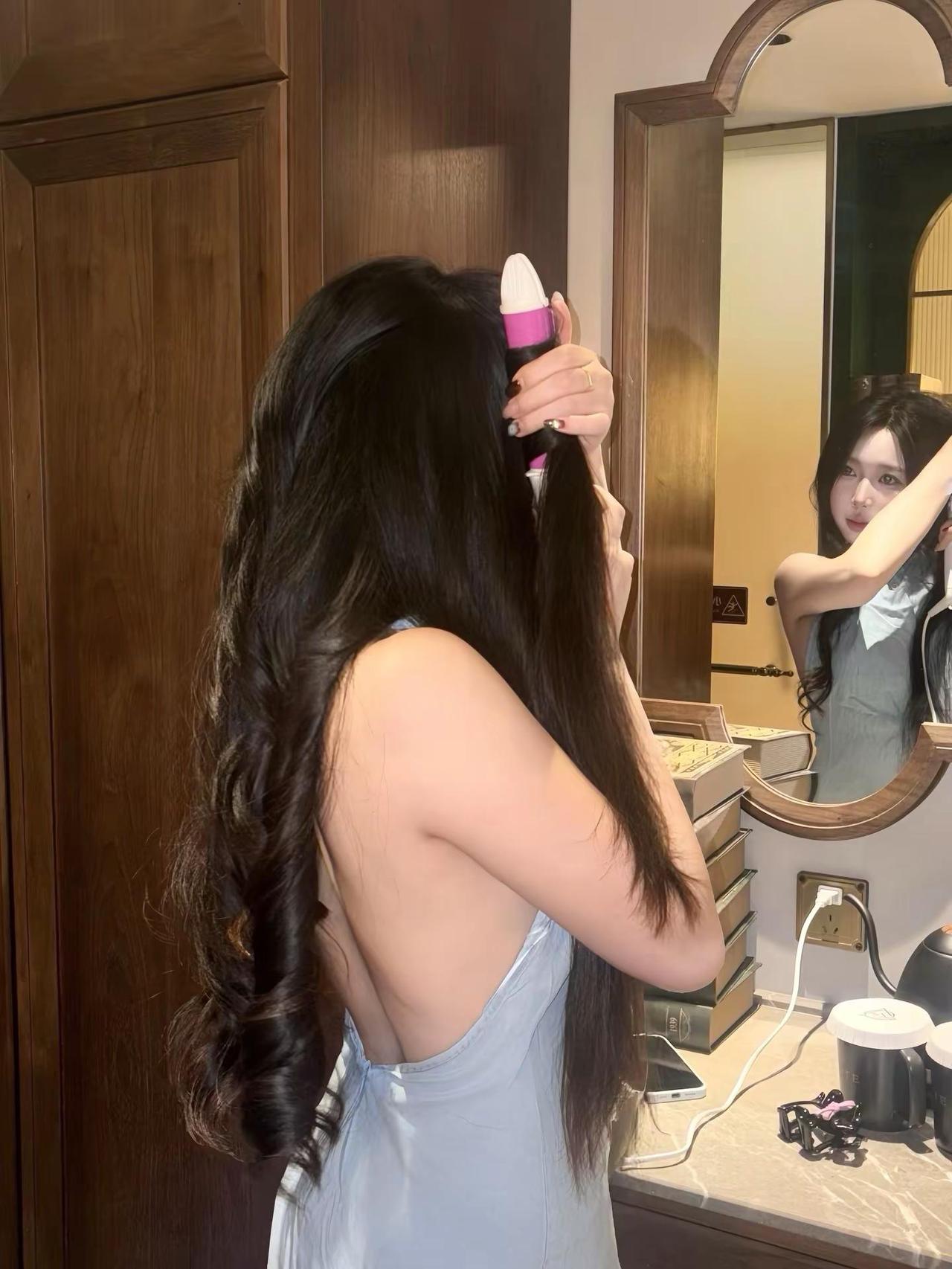 蓝色是什么味道的呢。背影 蓝色