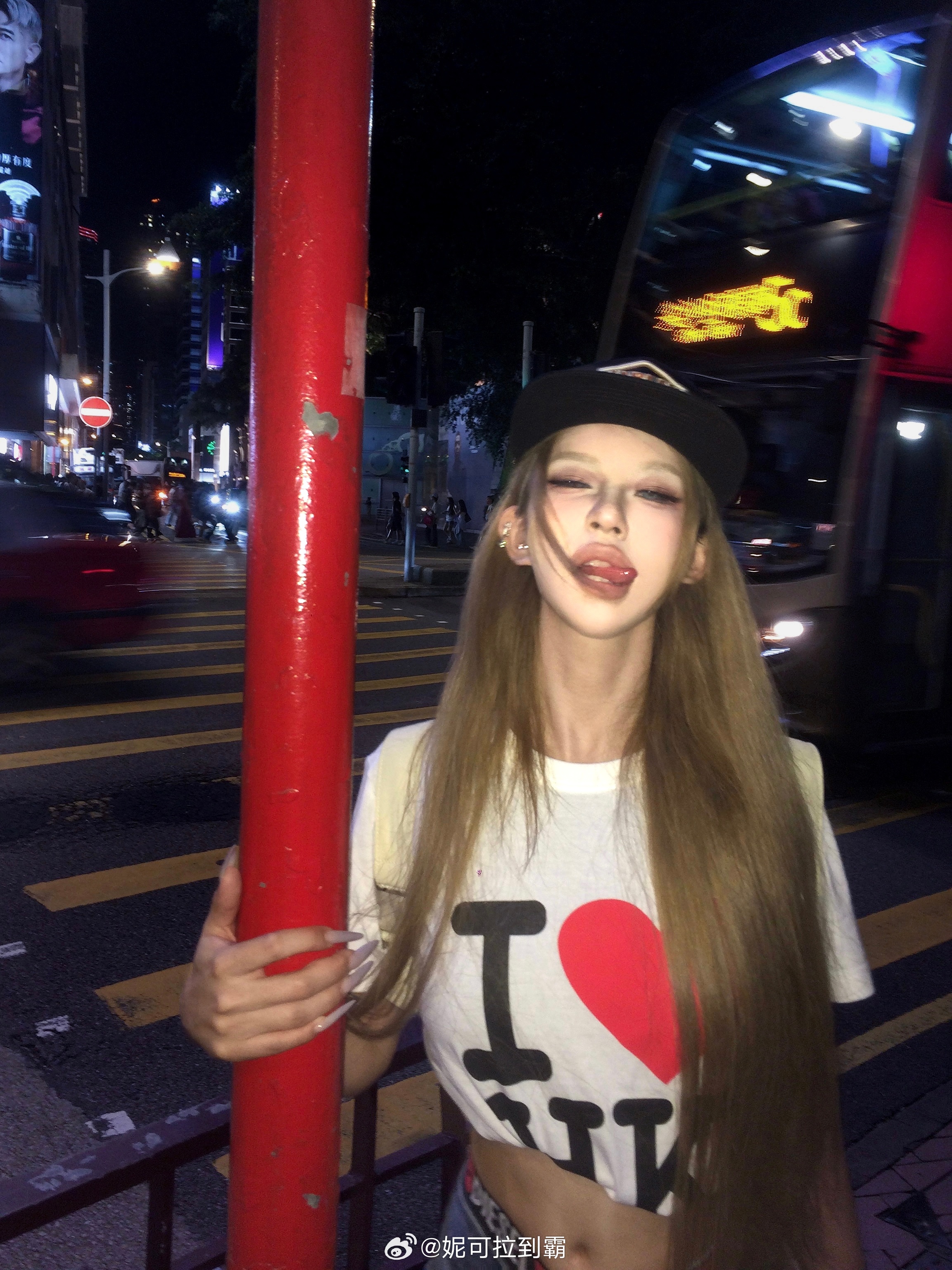 这么多图啊HK🥵 ​​​