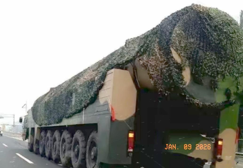 特朗普1月9号接受美国纽约时报的专访，专访中一条事关台海的表态特别值得关注！特朗