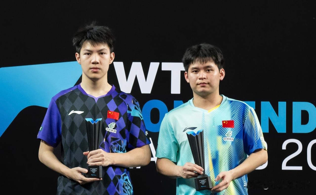 22人出国打萨格勒布挑战赛，
五个分项一块金牌都没捞着，
全队只剩一枚男双银牌撑