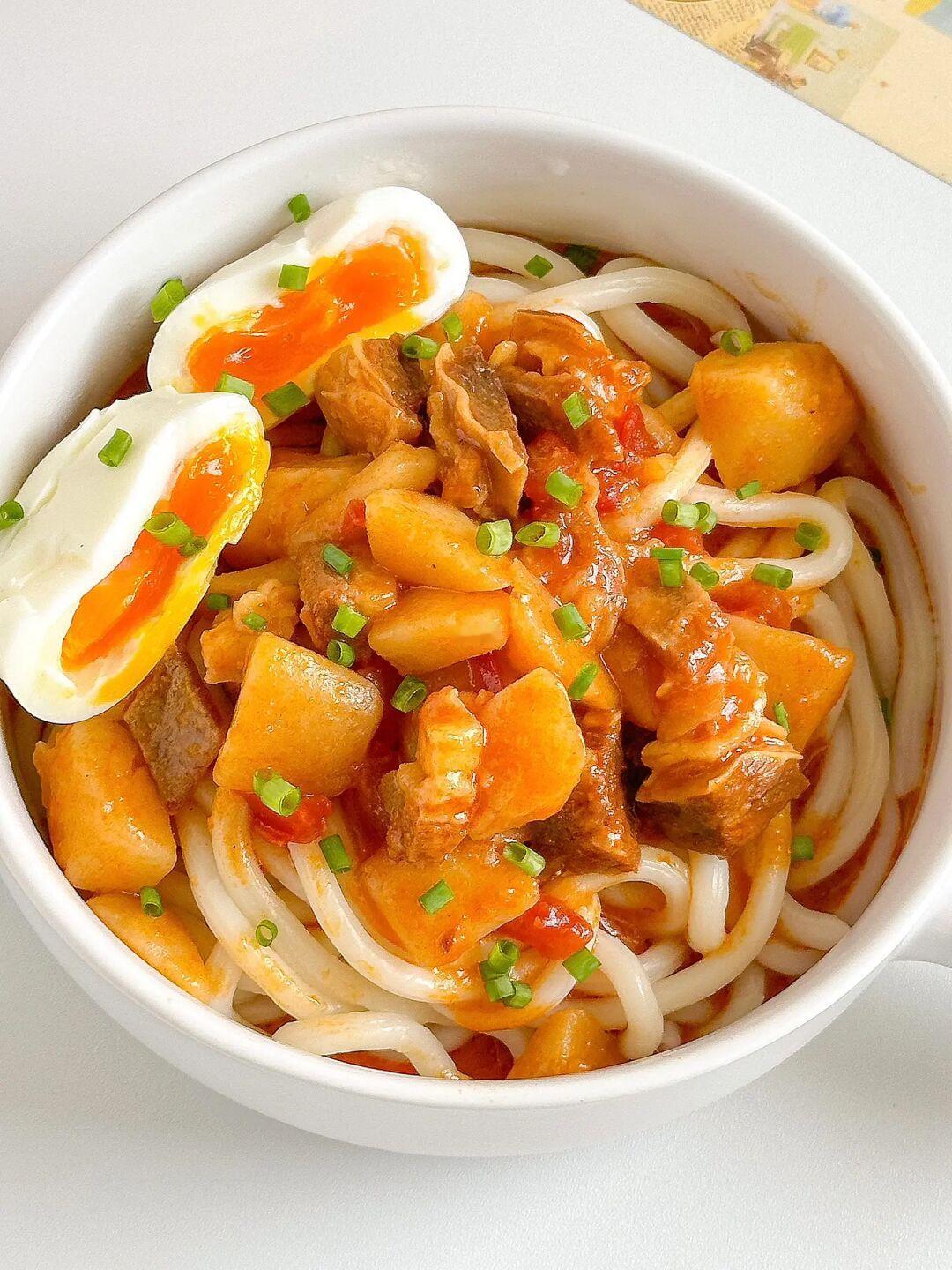 5分钟搞定！！减脂期也可以吃的乌冬面🍜