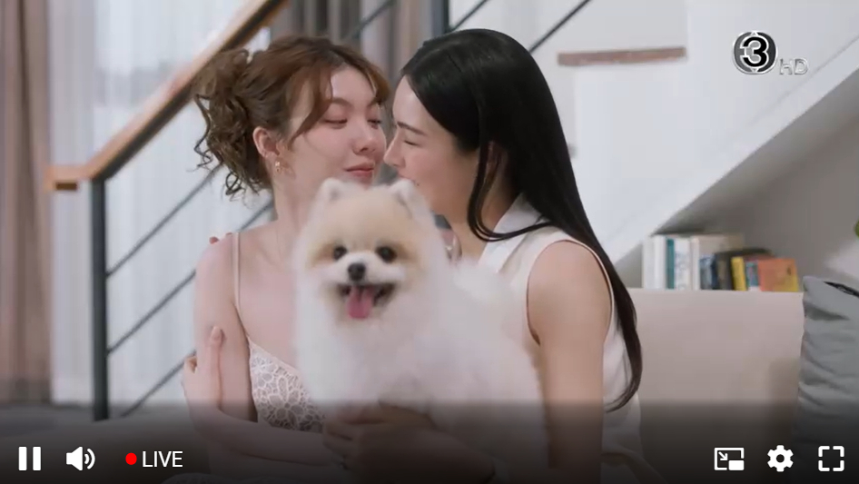 Uni是少数在邝手里还是一样笑的狗狗了[偷笑] ​​​