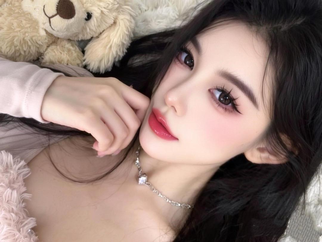 淡淡的就好 细水长流也行 人生不会太圆满。