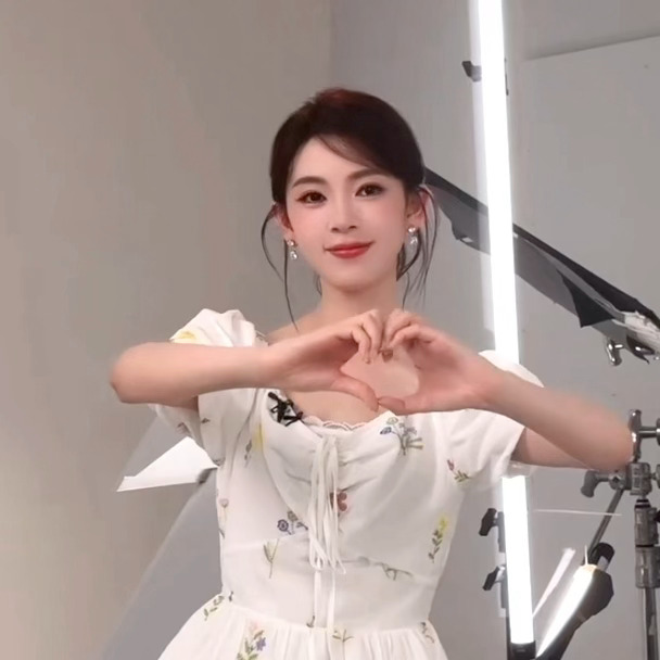 晚安٩(๑´0`๑)۶ 