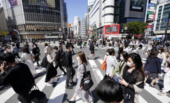 日本通胀新闻满天飞，国内网友当热闹看，可在日中国人的算盘上，每个数字都在滴血——
