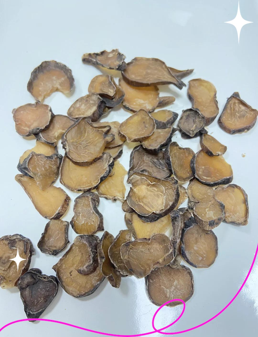 附子，我更喜欢用黑顺片！

附子素有“回阳救逆第一品药”之称。中医讲“附子无姜不