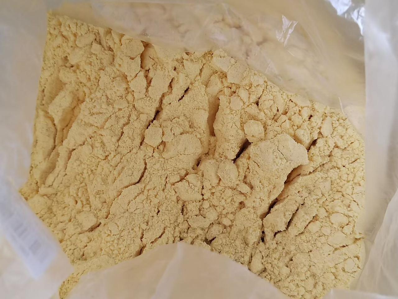 玉米粥
           范修奎
玉米粥玉米粥，
喝上一口滑溜溜，
胜过陈酿