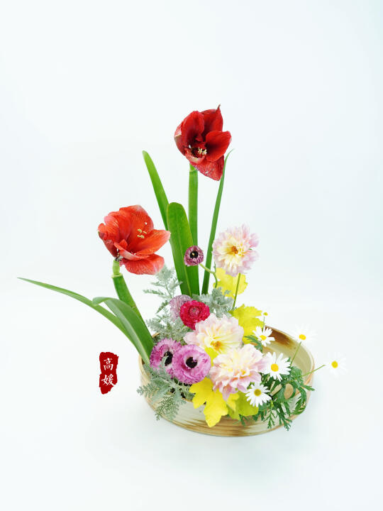 春天的温柔长满了枝头