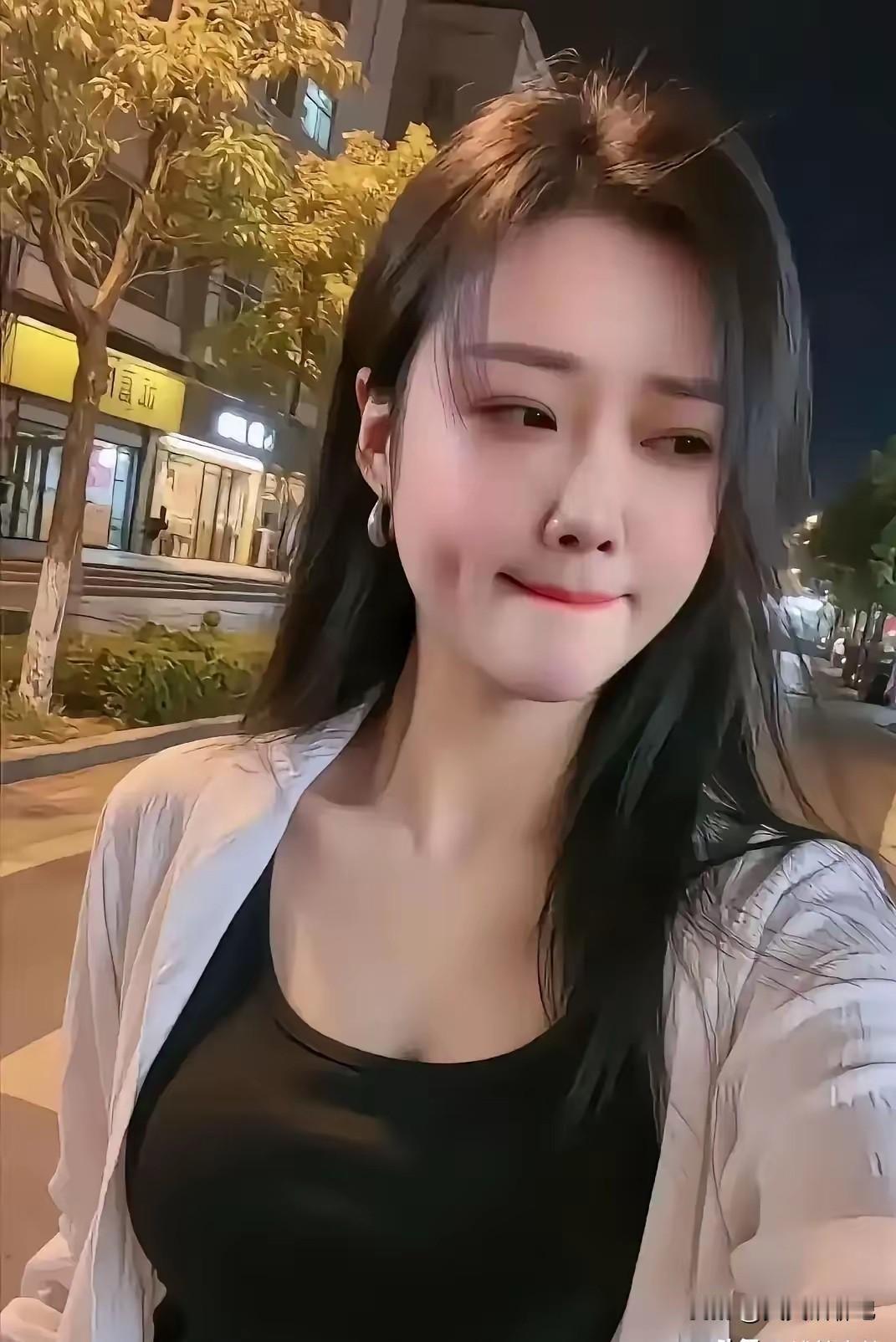 终于知道现在年轻人，
不敢轻易结婚、生育的原因所在了，
就是生活成本压力大、工作