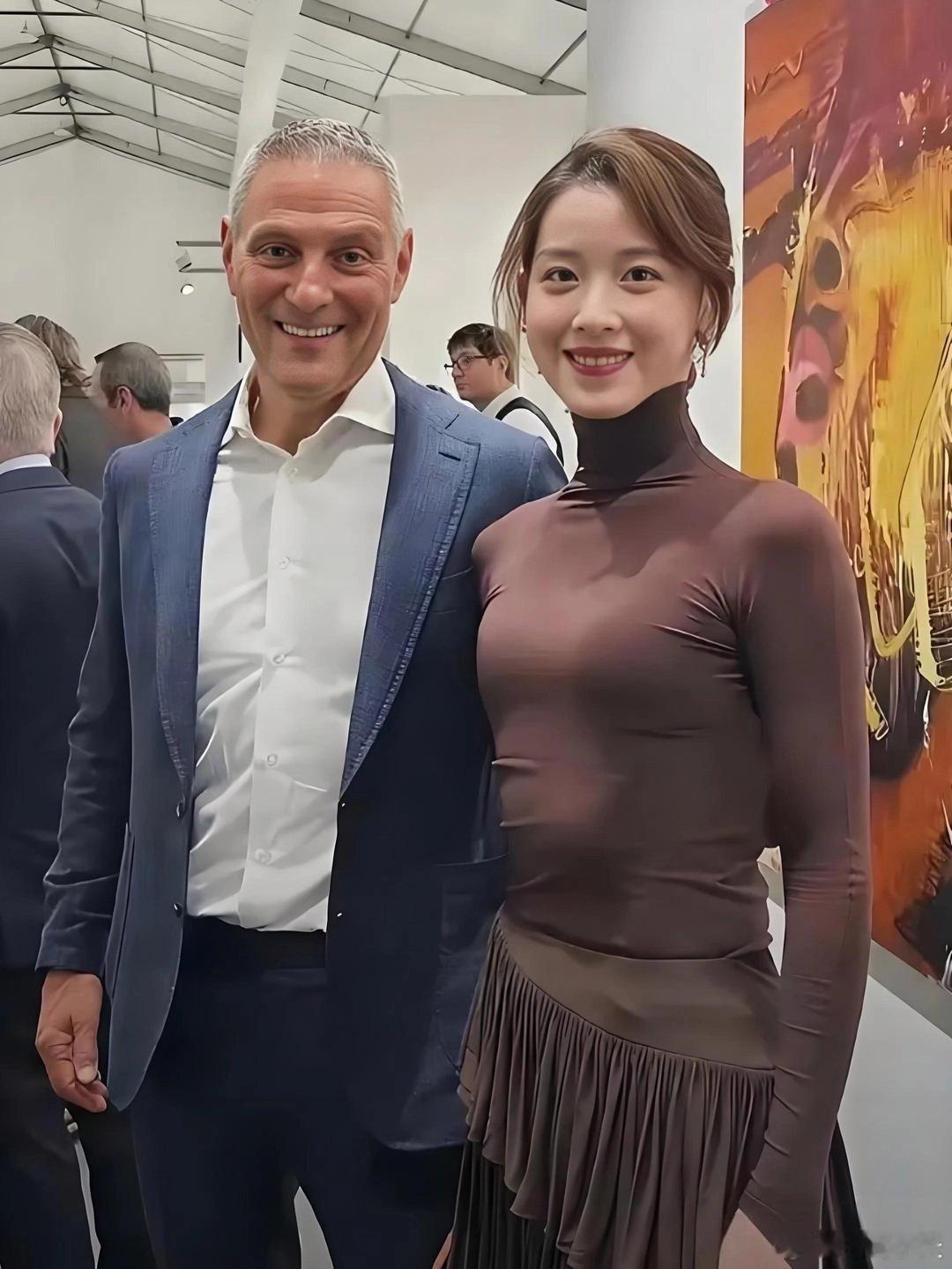 章泽天这是打入欧美名媛圈了，与刘强东形成“国内主商、国外主家”的分工模式？ 