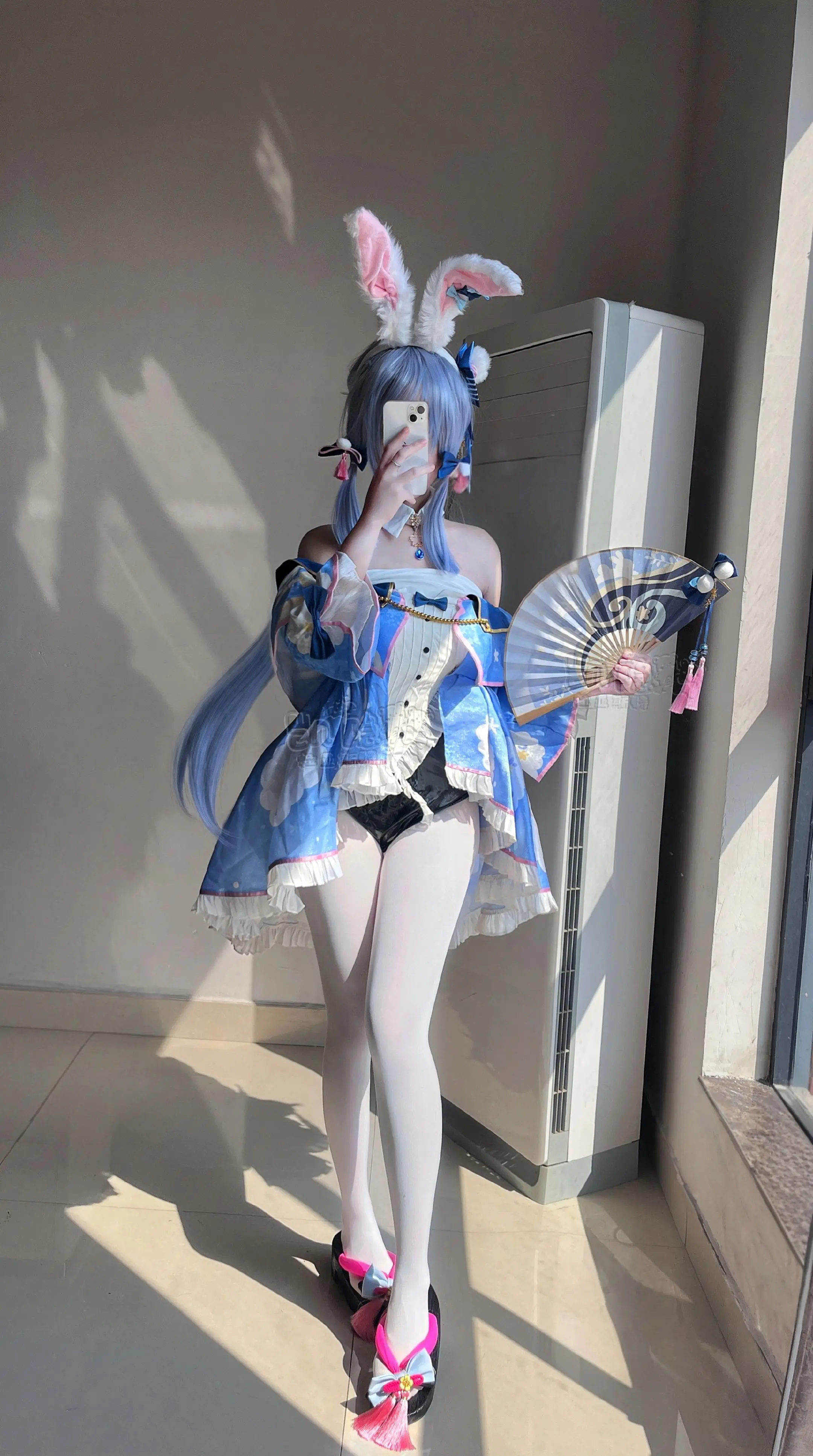 请好好的看着我