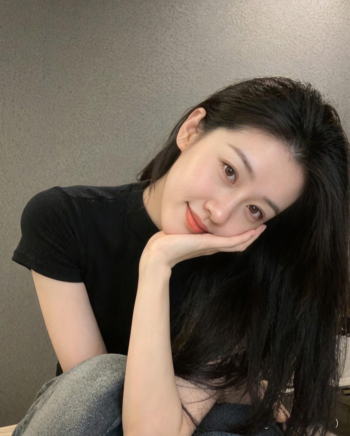 答案，
都藏在细节里。
 其实很多事根本没必要追问，
回头看看那些没说出口的话、