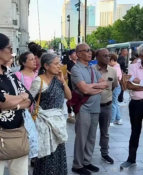 嫁错人了

嫁给印度的女人，真的是坑了国家，也害了自己的父母家人。真的是满大街贴