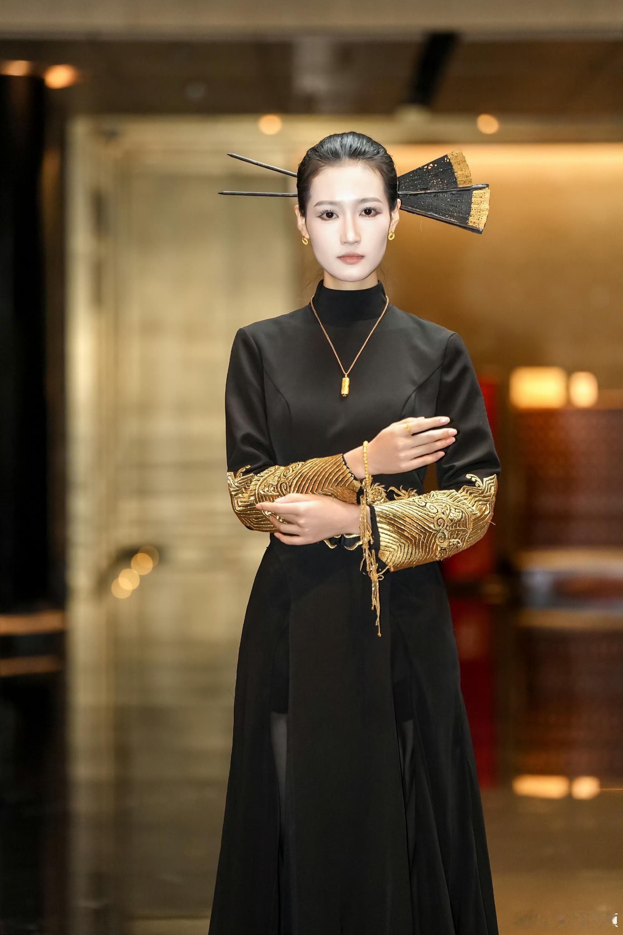 宝藏金马现长安看到“宝藏金马现长安”背后的物质文化传承，像被小锤轻轻敲了下小心脏