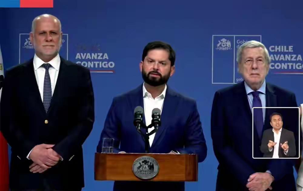 智力总统说的最实在：今天是委内瑞拉，明天可能就是你我！
    随着美国跨境抓捕