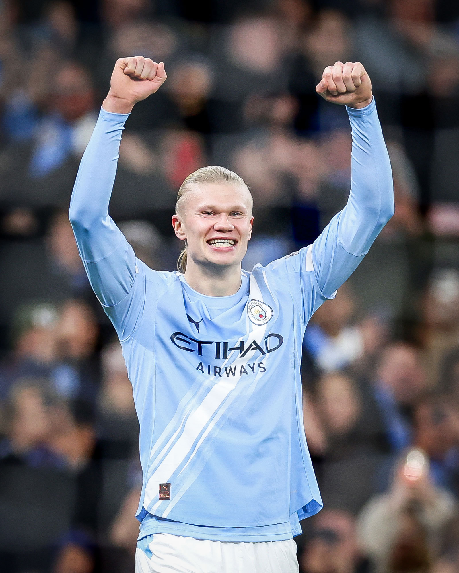 哈兰德：英超17场19球4助攻各项赛事23场25球4助攻曼城生涯169场149球