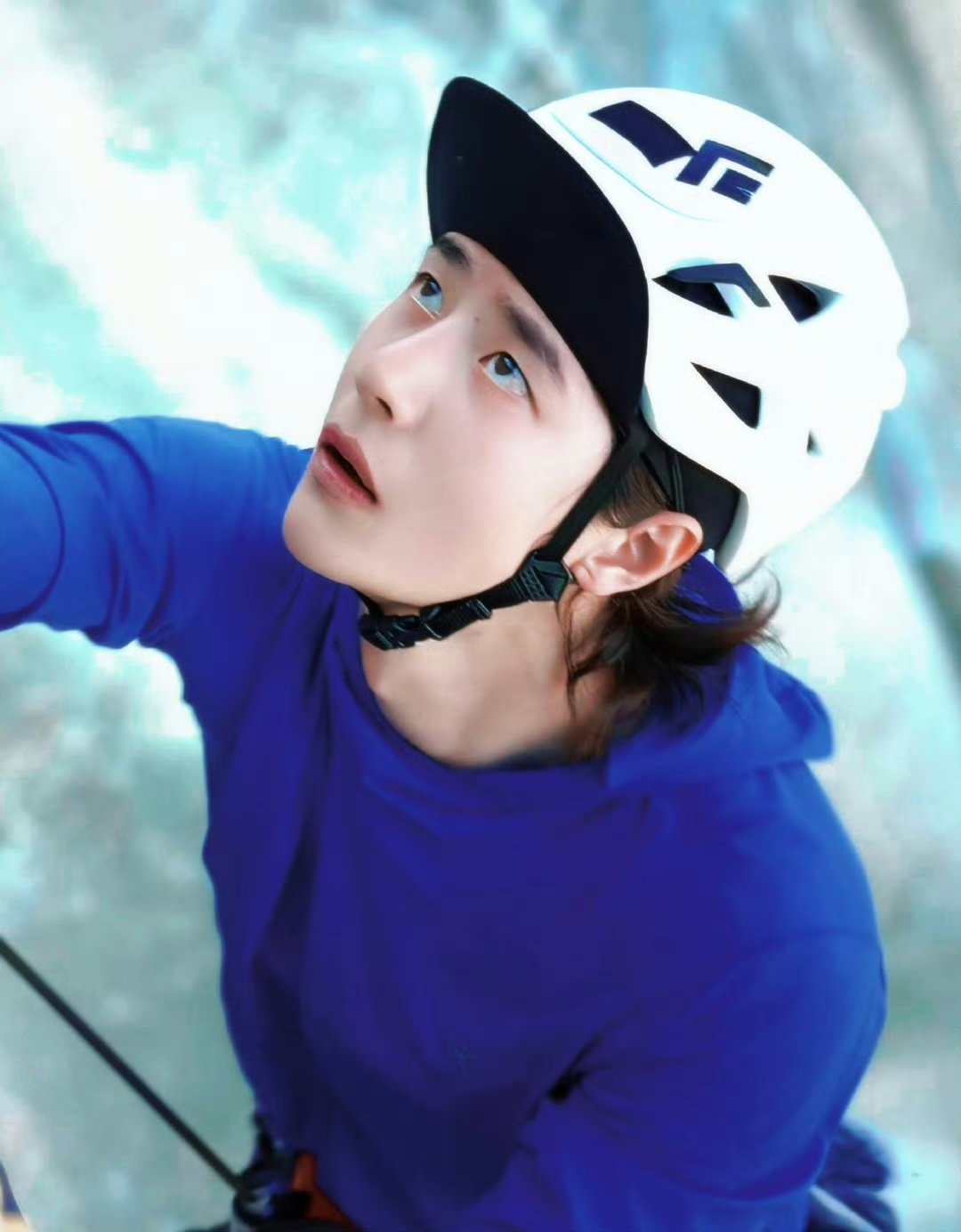 王一博你真是辛苦了内娱是不能离开王一博了看出来了，王一博是真的忙啊 