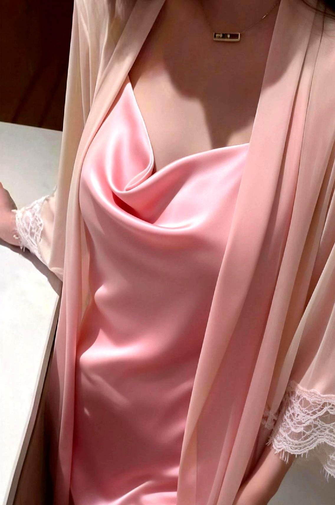 刚看到这事儿，手里刚泡好的茶差点没端住。
28岁的小少妇，手里攥着20万私房钱，