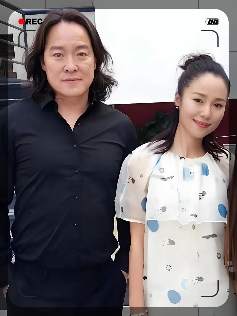 江一燕官宣离婚，
好奇查了一下她前夫，
真没想到啊，原来她的前夫就是那个曾经在《