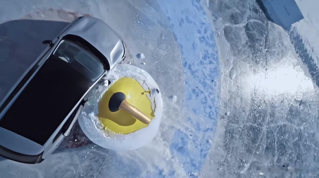 都说沃尔沃广告“费总裁”，因为总是“玩命”。之前，卡车总裁Claes Nilss