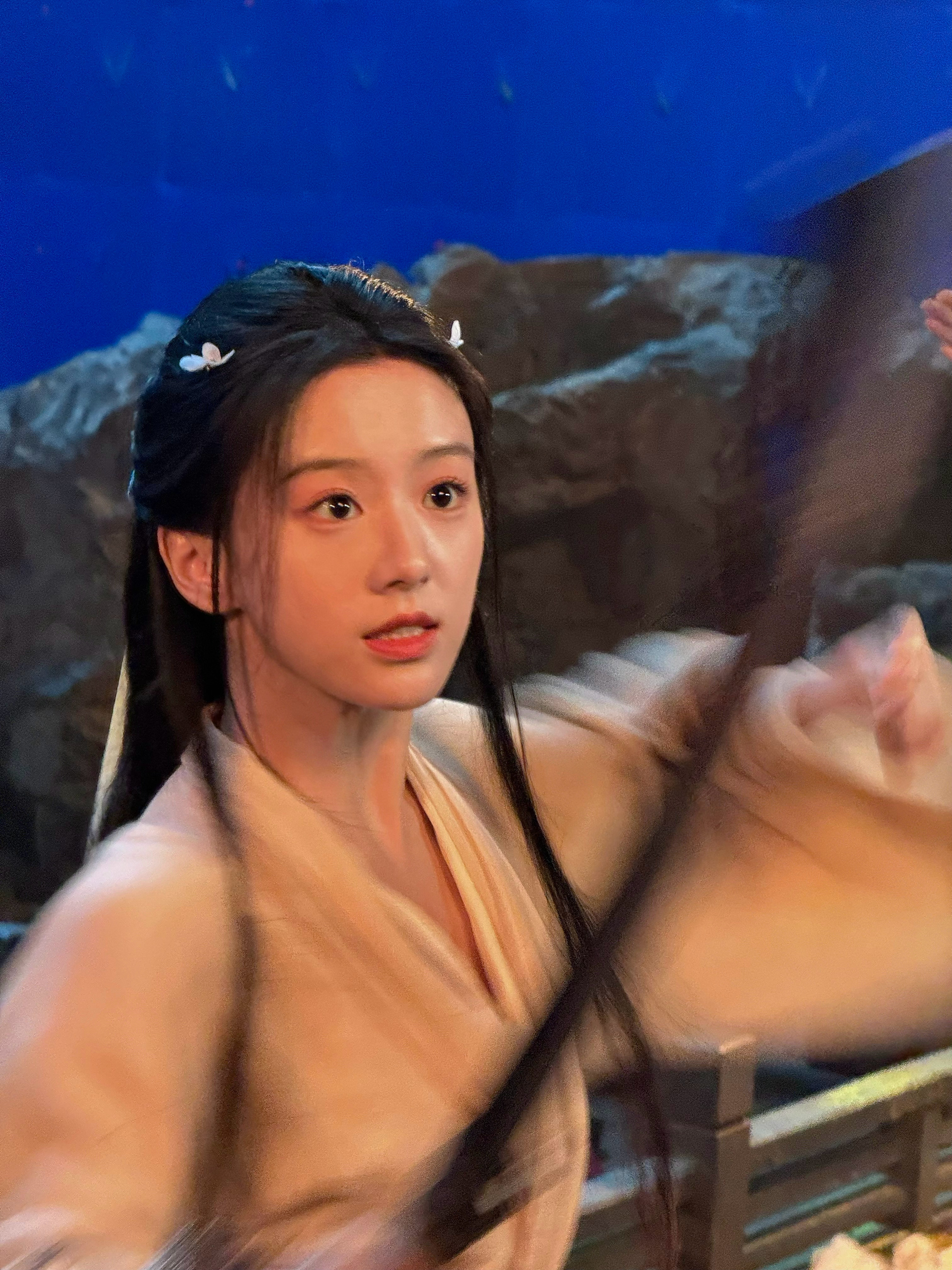 包上恩  在复制粘贴的时代，你是手写的诗