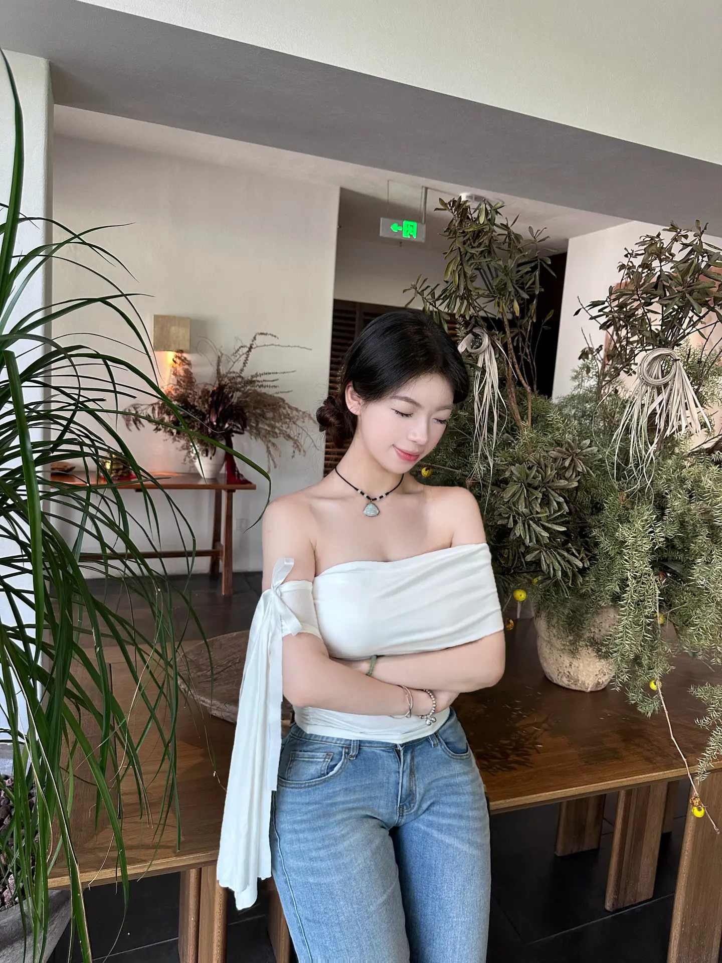 整个城市都睡着了 我们去散步吧