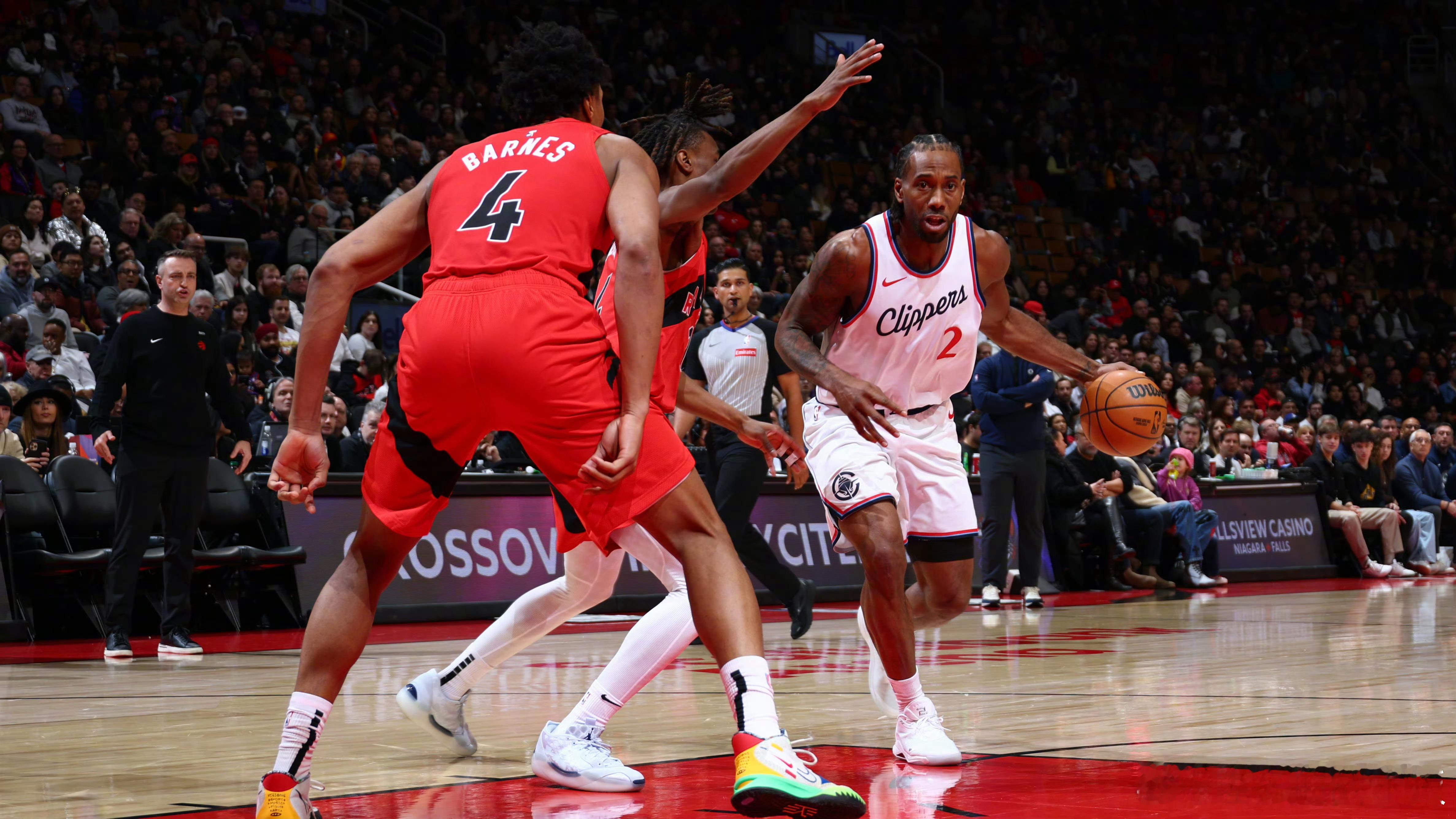 明日6场比赛预告🎬8:30 快船vs猛龙10:30 森林狼vs火箭新赛季篮不住