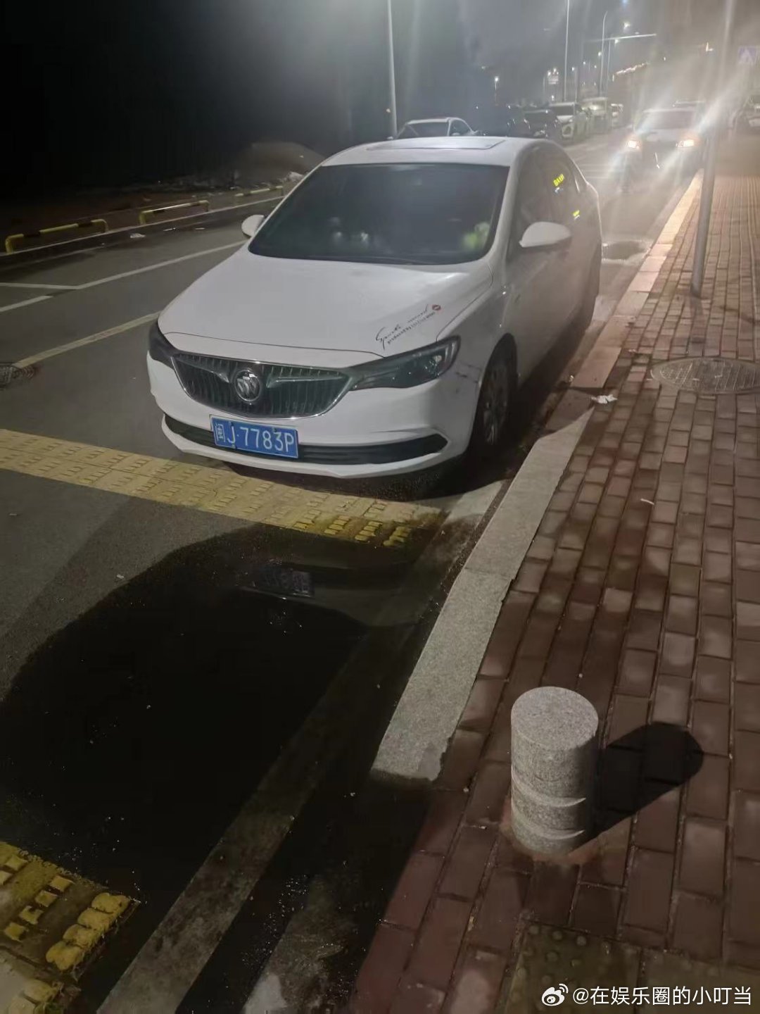 夏日用车怎么防晒超级车主 《瓯江风里的防晒经》温州的夏天带着海腥味，车停在码头边