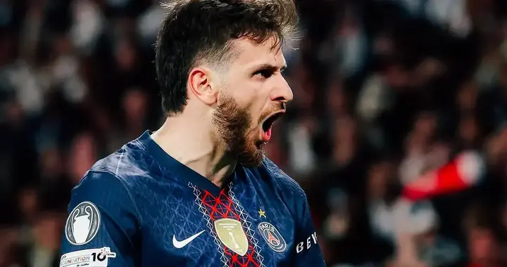 进球盛宴看爽了！K77赛后社媒晒照：巴黎，加油！