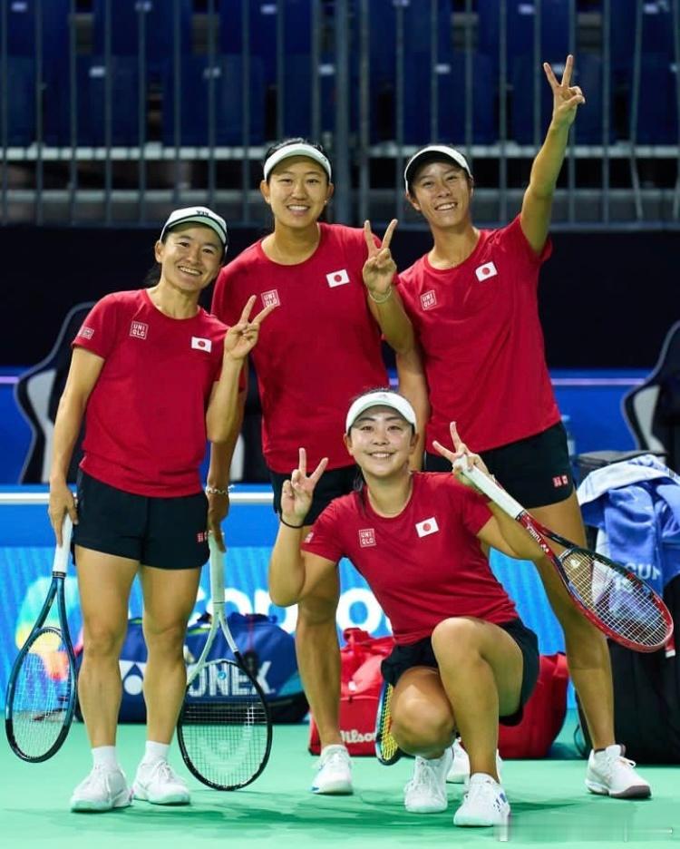 比利简金杯  世界组比赛开始🇯🇵日本队2-1 🇷🇴罗马尼亚队🇯🇵日比