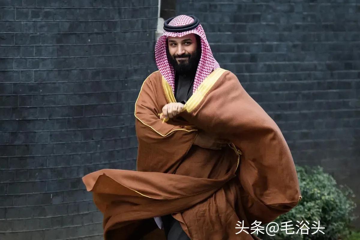 韩国外交部找上沙特，要求沙特道歉。
就在前天晚上，沙特国内举行了两场比赛。其中一