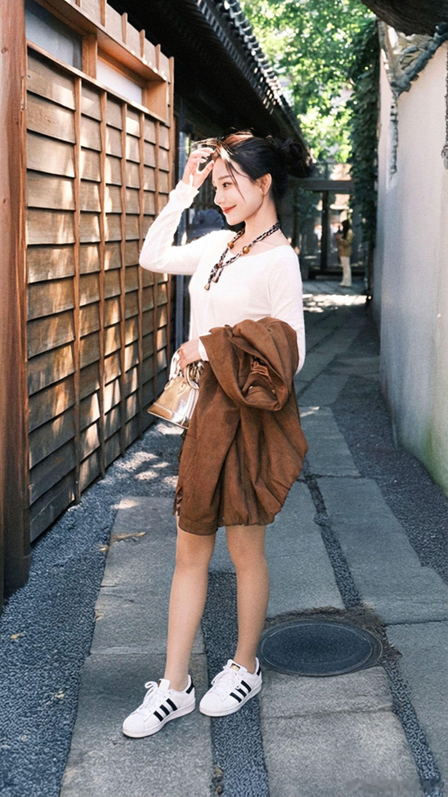 写真摄影日记 时尚的风吹到了哪里美女绘梦长廊