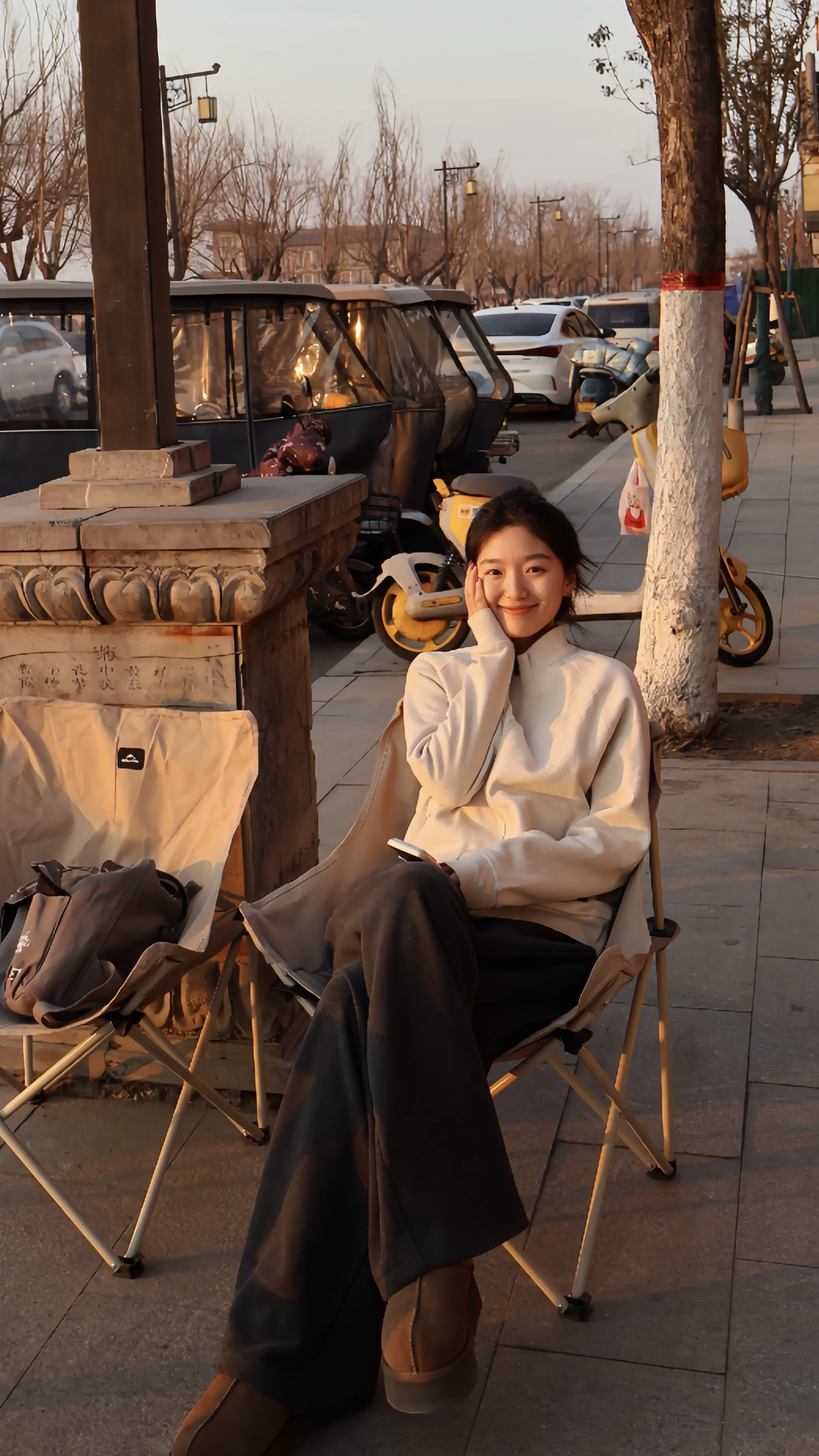 人总是把最好的东西糟蹋了之后才去感慨人生若只如初见