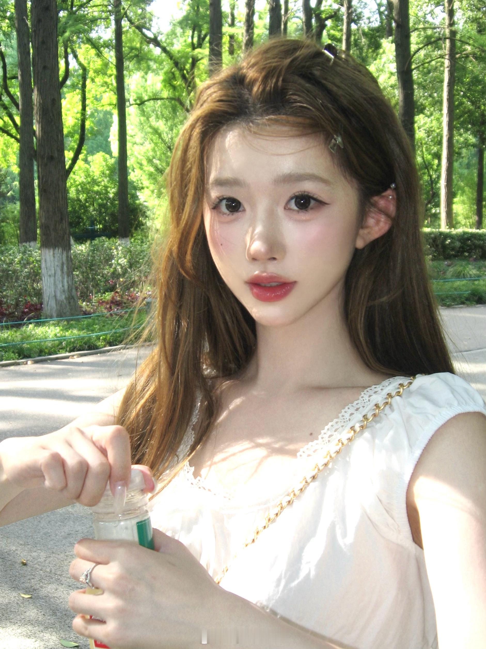 好热好热好黏臭夏天还我清爽[抓狂] ​​​