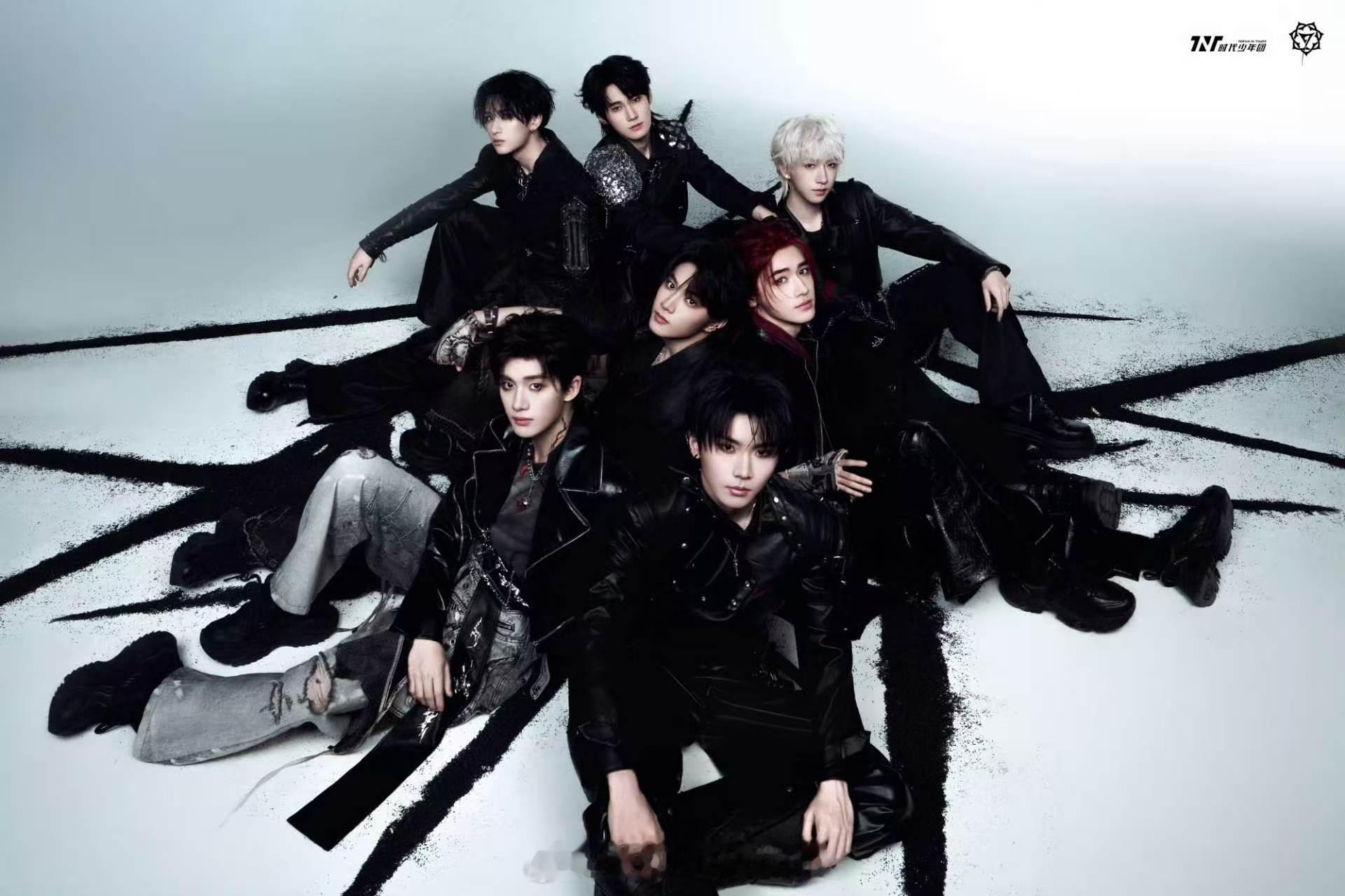 跑男团成员没有张真源跑男团时代少年团夸下海口大对决 跑男团未艾特张真源，暗示他今