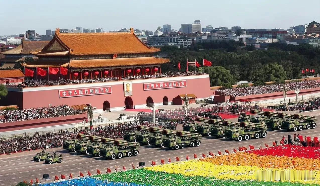 将今年定义为“阅兵年”绝对没有问题！
2025年中美俄三个超级大国都纷纷对外宣布