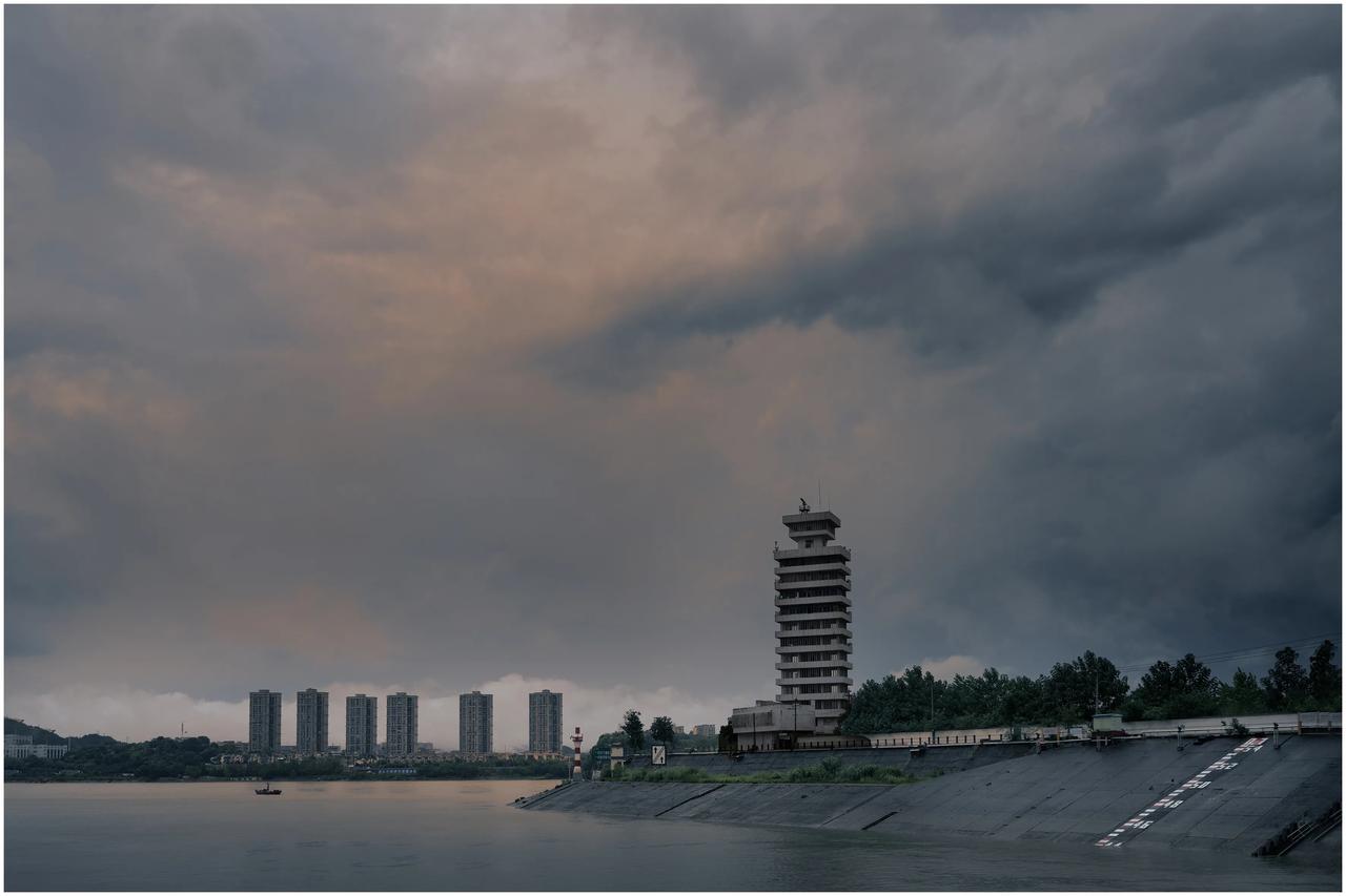青岛汇泉湾的晚霞